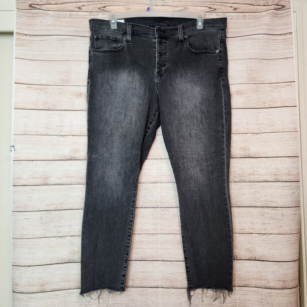Gap True Skinny Mid Rise Black Jeans Button Zipper Raw Hem Pant Legs Size 34/18R